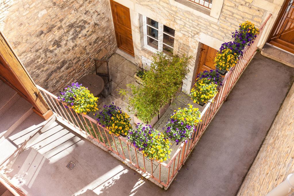 Hotel De La Cloche Beaune  Zewnętrze zdjęcie