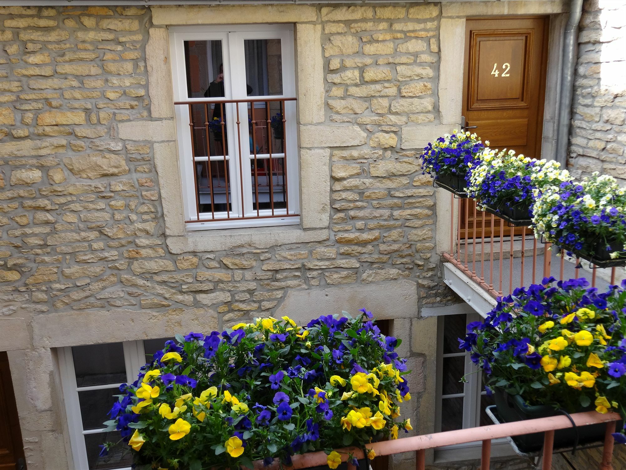 Hotel De La Cloche Beaune  Zewnętrze zdjęcie